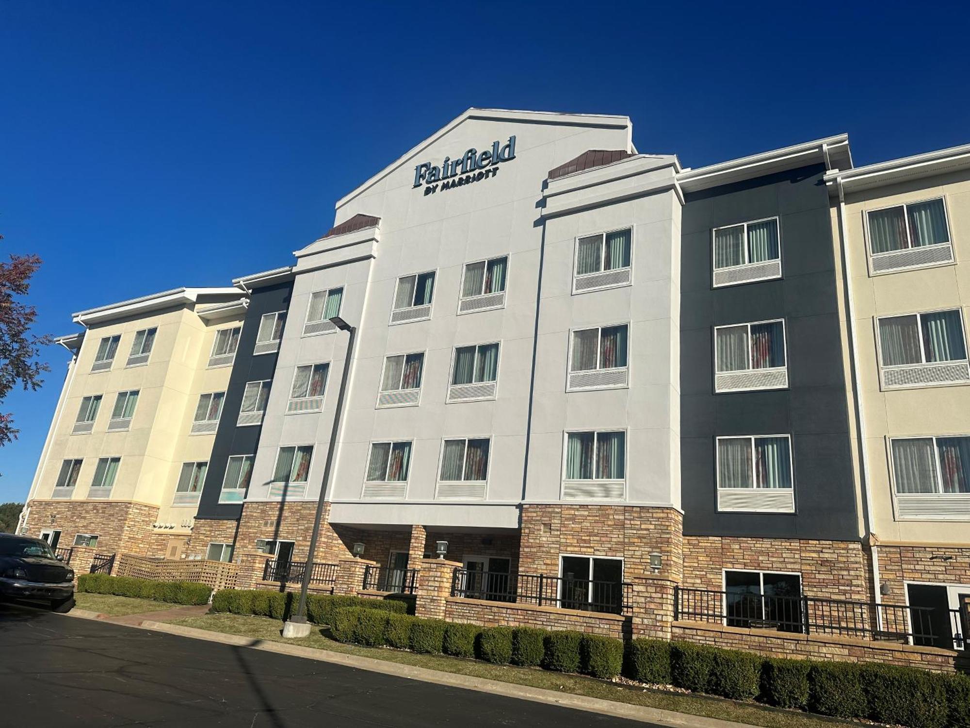Fairfield Inn & Suites Tulsa South Medical District Extérieur photo