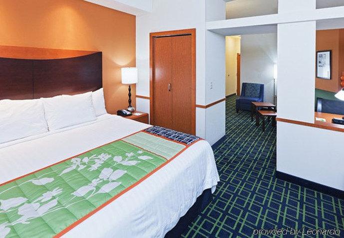 Fairfield Inn & Suites Tulsa South Medical District Extérieur photo