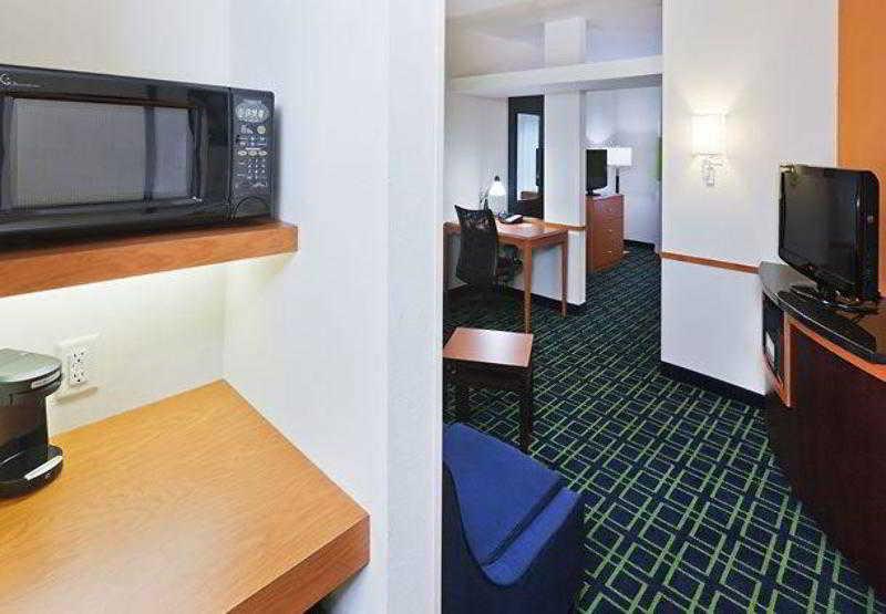 Fairfield Inn & Suites Tulsa South Medical District Extérieur photo